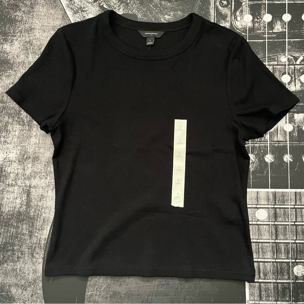 NWT Banana Republic Tee